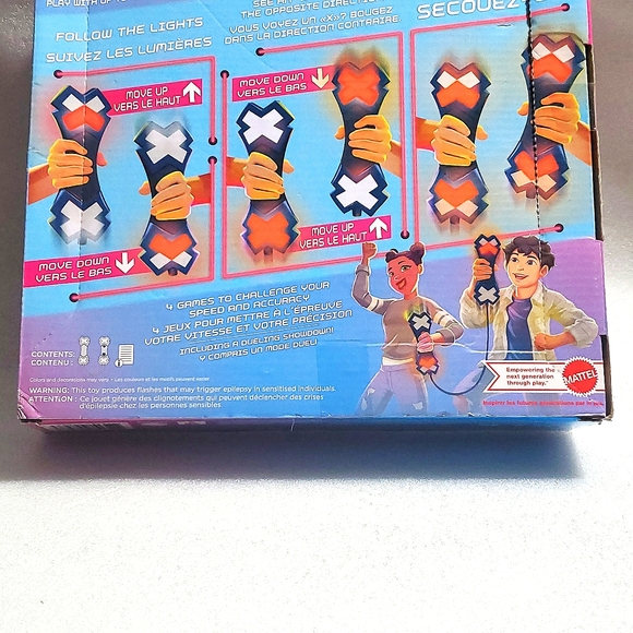 Crossed Signals Game -New! Mattel Games Damaged box - Picture 8 of 8